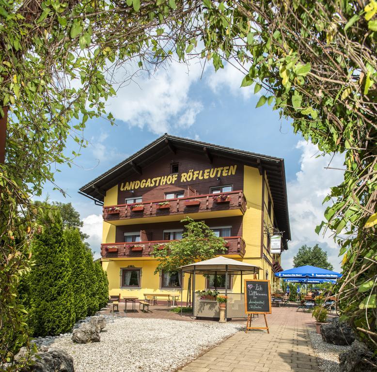פפרונטן Landhotel Roefleuten מראה חיצוני תמונה