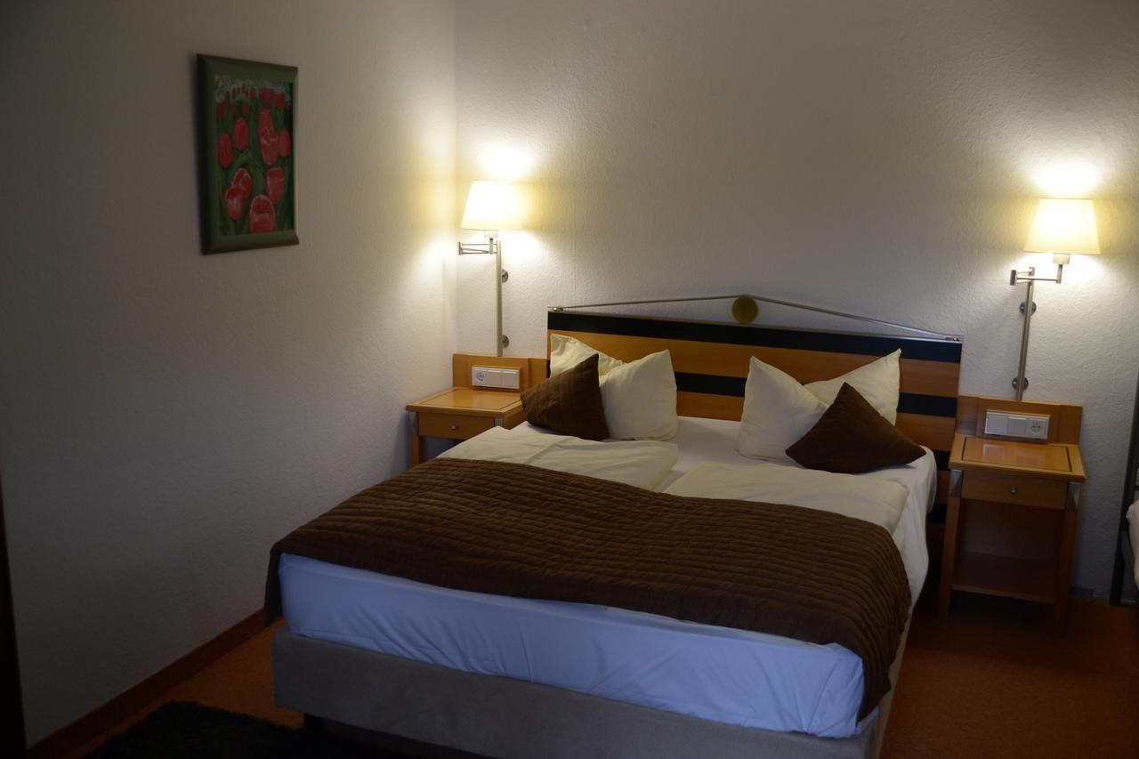 פפרונטן Landhotel Roefleuten מראה חיצוני תמונה