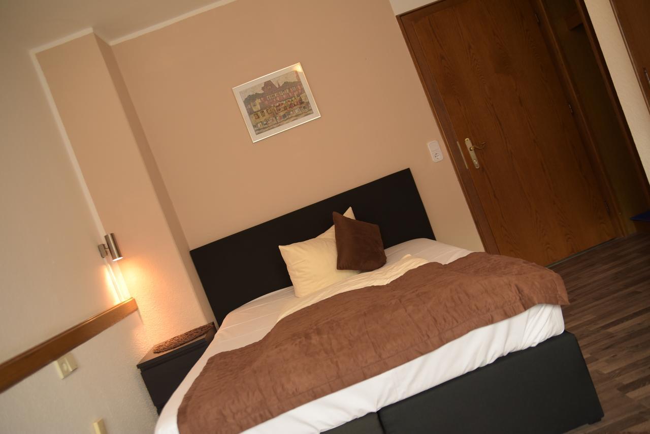 פפרונטן Landhotel Roefleuten מראה חיצוני תמונה
