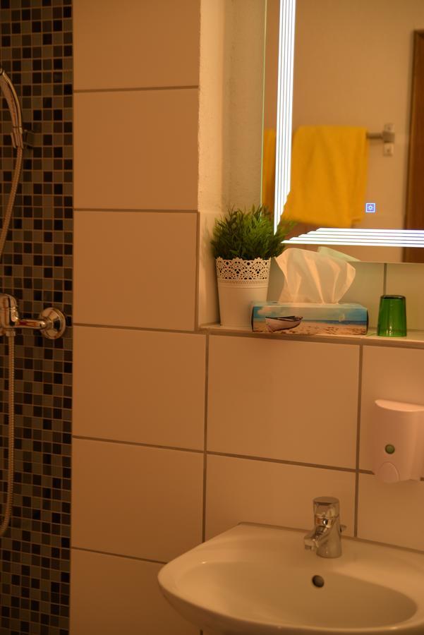 פפרונטן Landhotel Roefleuten מראה חיצוני תמונה