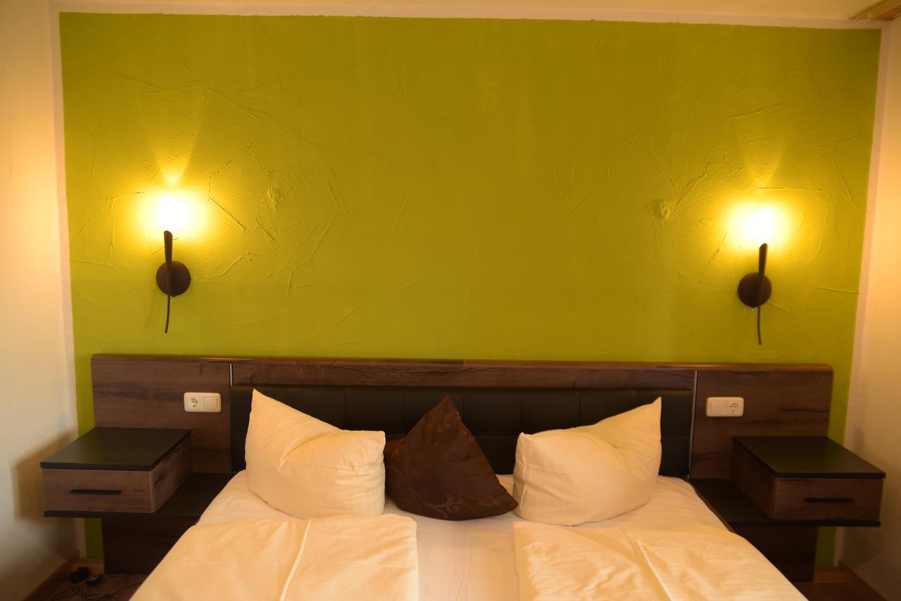 פפרונטן Landhotel Roefleuten מראה חיצוני תמונה