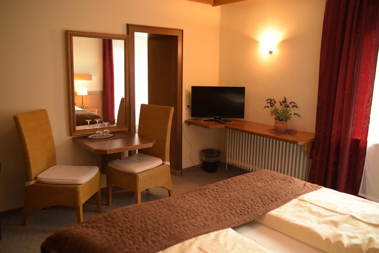 פפרונטן Landhotel Roefleuten מראה חיצוני תמונה