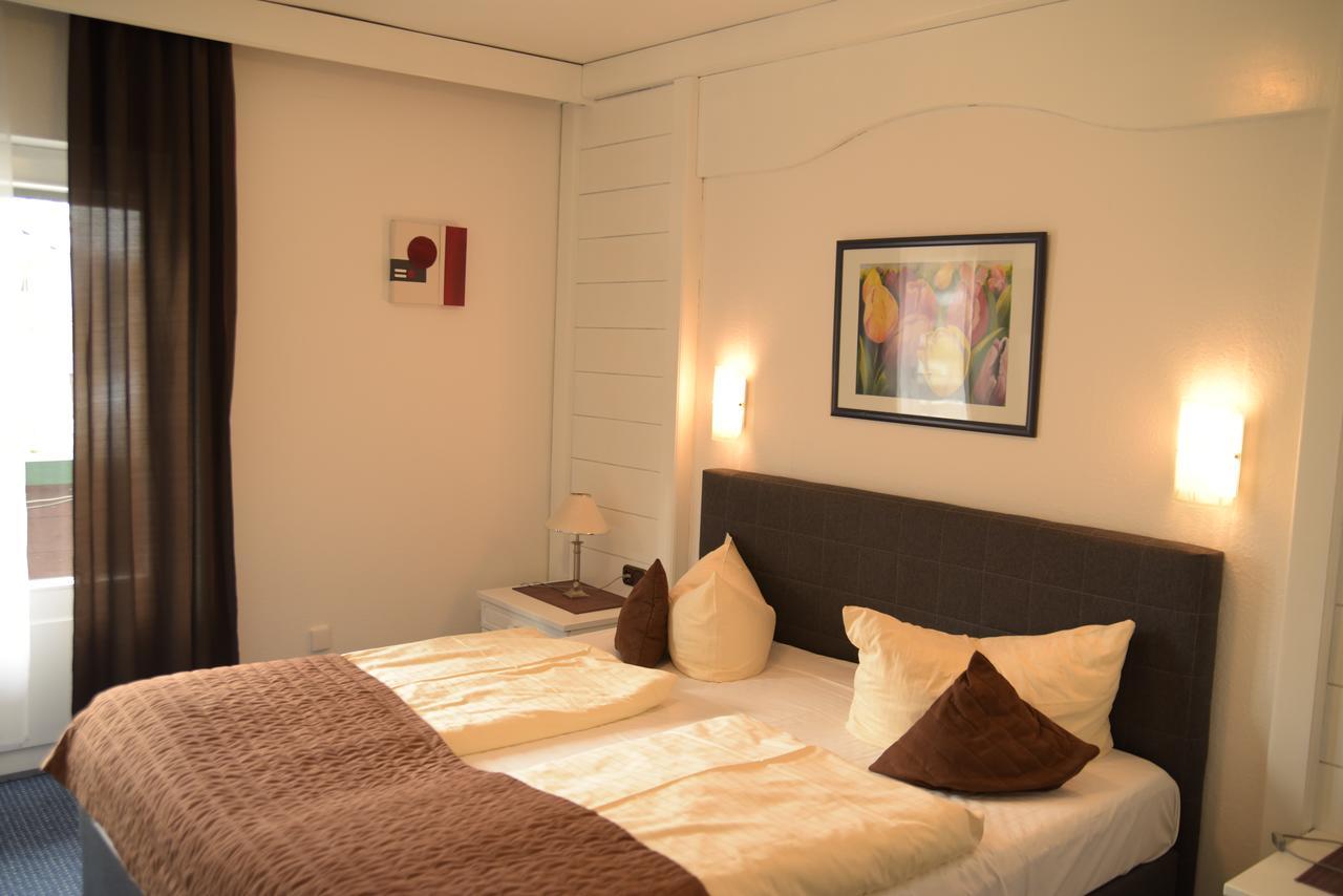 פפרונטן Landhotel Roefleuten מראה חיצוני תמונה