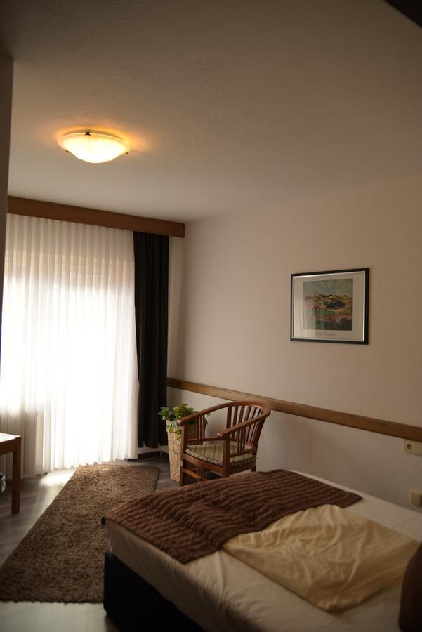פפרונטן Landhotel Roefleuten מראה חיצוני תמונה