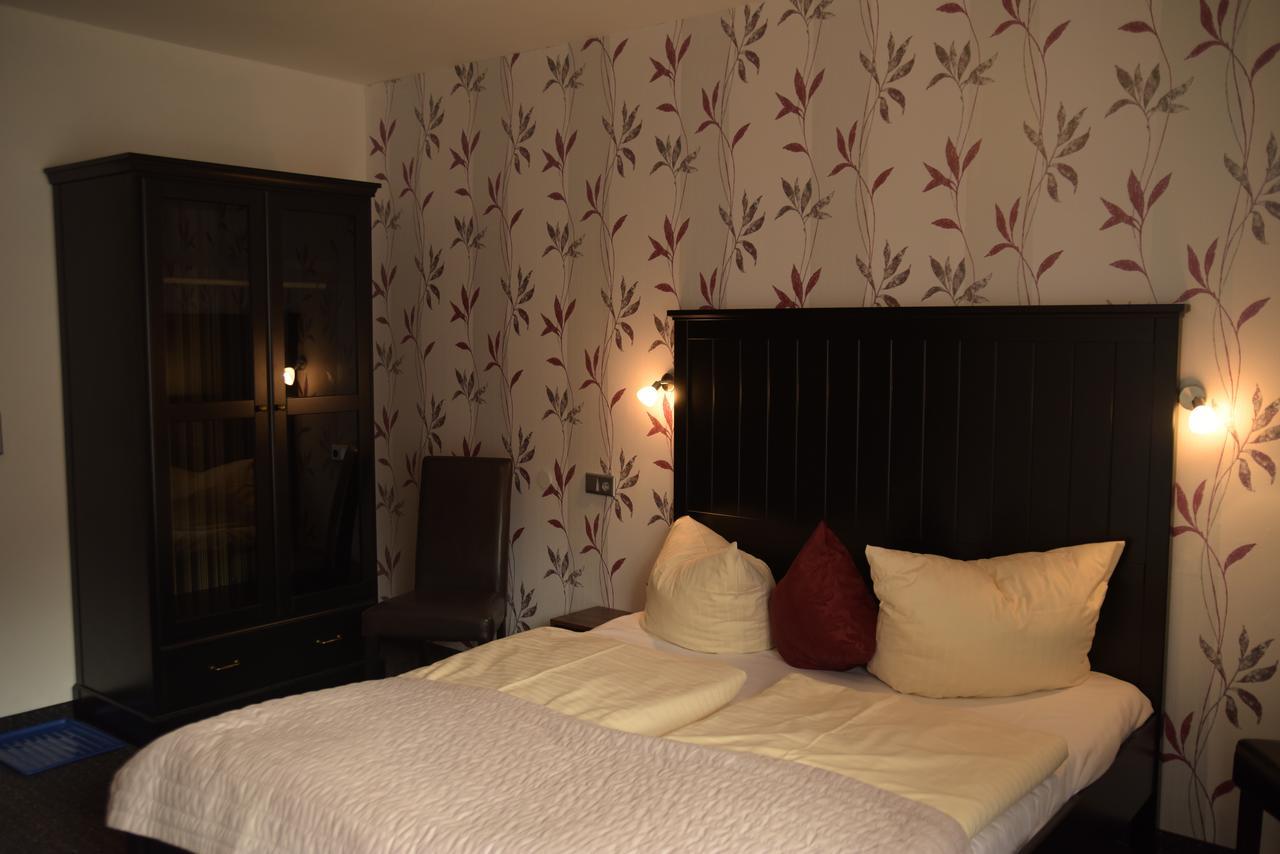 פפרונטן Landhotel Roefleuten מראה חיצוני תמונה